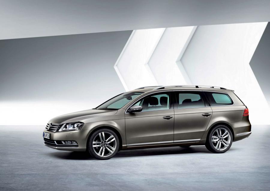  Volkswagen Passat Variant 2010 года  (фото 27 из 31)